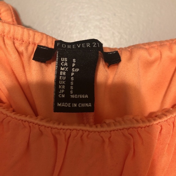 Sleeveless Romper - Picture 2 of 2